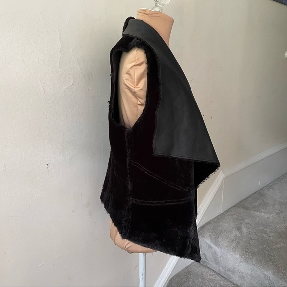 BLANK NYC Black Faux Shearling Vegan Leather Drape Front Open Vest EUC Size Med - Picture 10 of 12